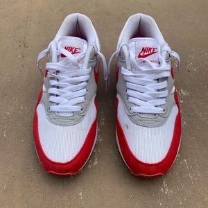 Air max 1s 87’